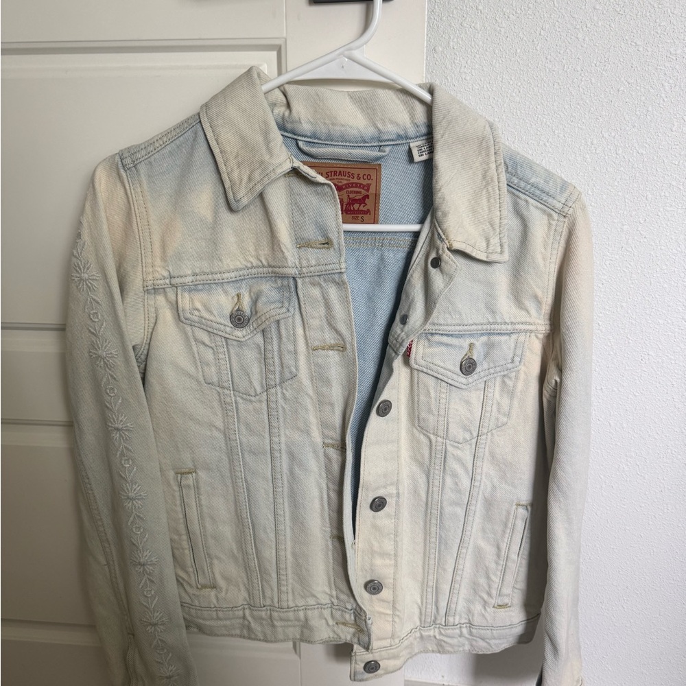 Levi's Cream Denim Jacket